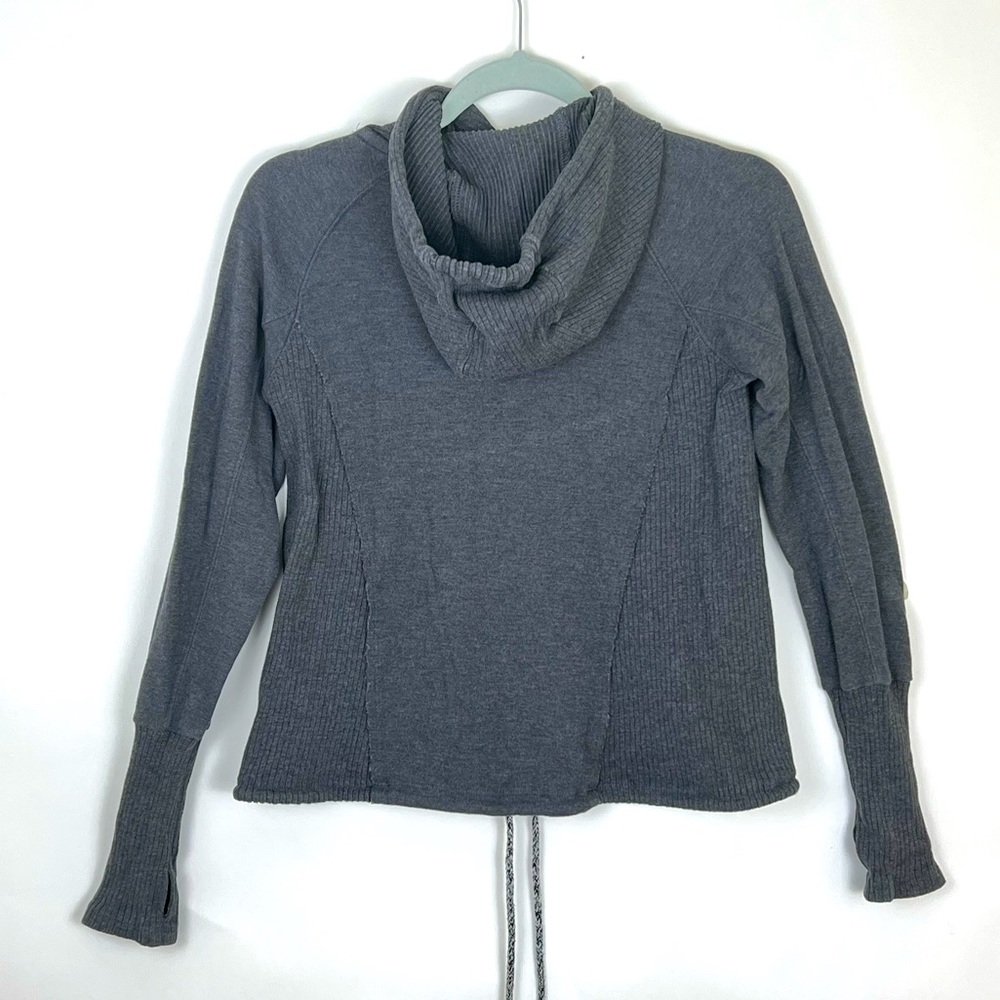 BETSEY JOHNSON PERFORMANCE Pullover hoodie sweater drawstrings charcoal … - Picture 2 of 9